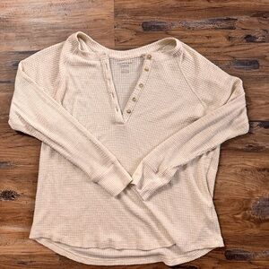 American Eagle Henley top